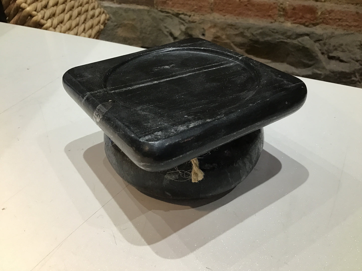 Marble Pillar Holder - Black